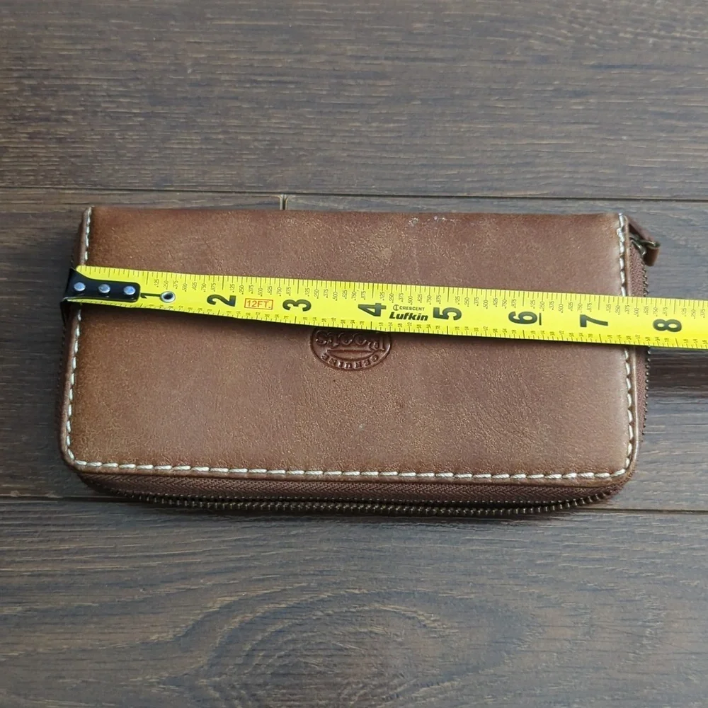 Roots Tribe Zip Around Clutch - Picture 10 of 10